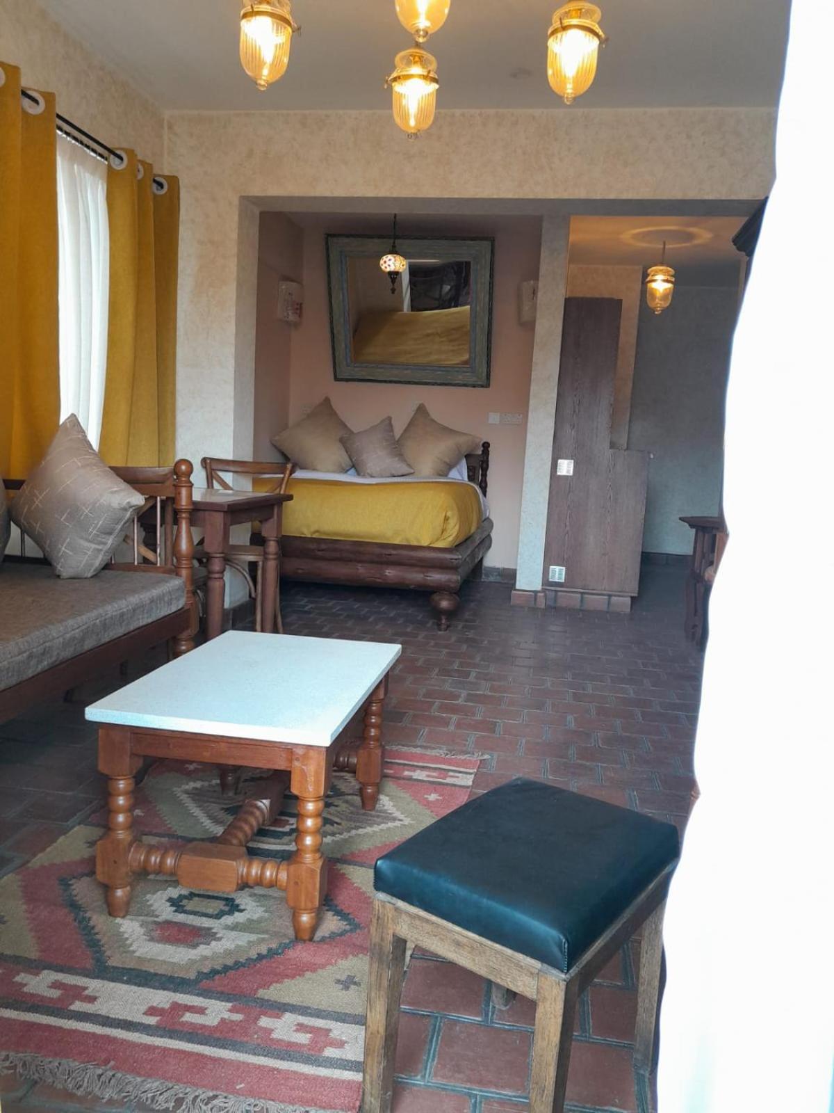 Woodmere Grand Hotel & Serviced Apartments Nairobi Buitenkant foto