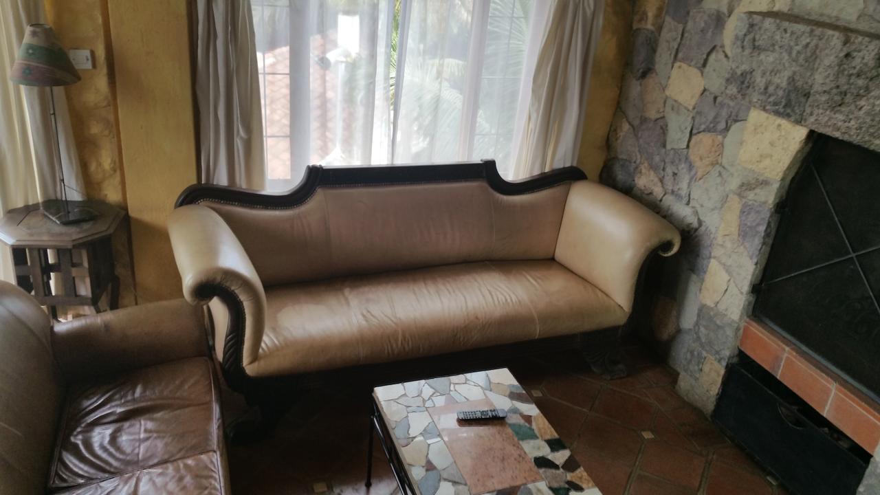 Woodmere Grand Hotel & Serviced Apartments Nairobi Buitenkant foto